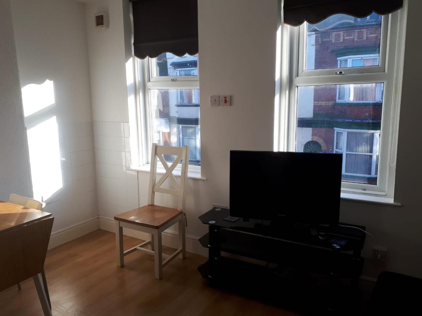 East Coast Apartments First Floor 2 Bed Apartment All Towels And Sheets Supplied Бринлингтон Экстерьер фото